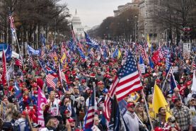 درگیری میان حامیان و مخالفان ترامپ در واشنگتن دی سی