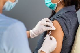تزریق دوز تقویتی واکسن کرونا مناسب نیست