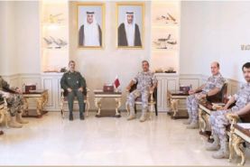 گفت‌و‌گوی رئیس ستاد نیروهای مسلح قطر با وابسته نظامی ایران 