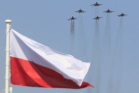 ایالات متحده پیشنهاد لهستان برای دادن جنگنده های ساخت روسیه به اوکراین را رد کرد