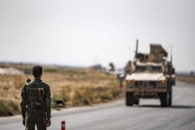 جنگجویان کرد از شهر مرزی سوریه بیرون می روند