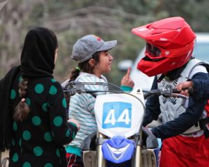 مسابقات موتور کراس بانوان در تهران
