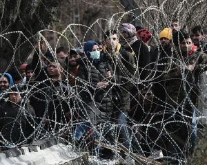  پناهجویان در مرز ترکیه با یونان