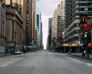 خیابان های خالی نیویورک در قرنطینه
