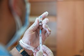 واکسیناسیون افراد بالای ۱۷سال در کشور آغاز شد