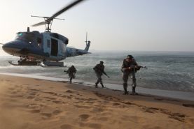 تاخت آبخاکی مشترک نیروهای دریایی و زمینی ارتش در سواحل مکران