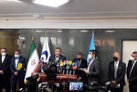 کنفرانس مشترک اسلامی و گروسی ؛ ایران در اجرای برنامه هسته ای مصمم است