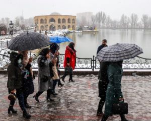بارش اولین برف پائیزی  تبریز