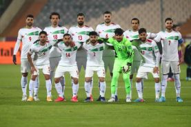 ایران یک امارات صفر ؛ تیم ملی 10 نفره هم صدرنشین ماند