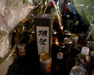 عزاداری ژاپنی ها یک روز پس از ترور نخست وزیر سابق شینزو آبه