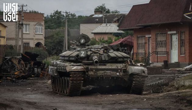 سفر زلنسکی به شهرهای باز پس گرفته شده در ضد حمله های اخیر اوکراین